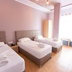Hotel Triada
