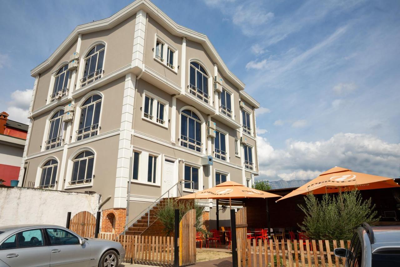 Triada 4* Fushe-Kruje