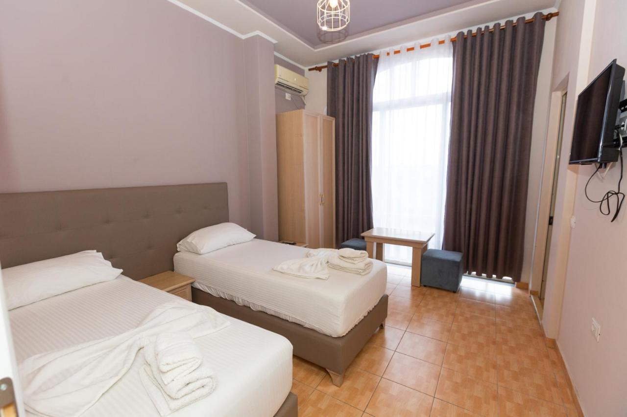 Triada Hotel 4*